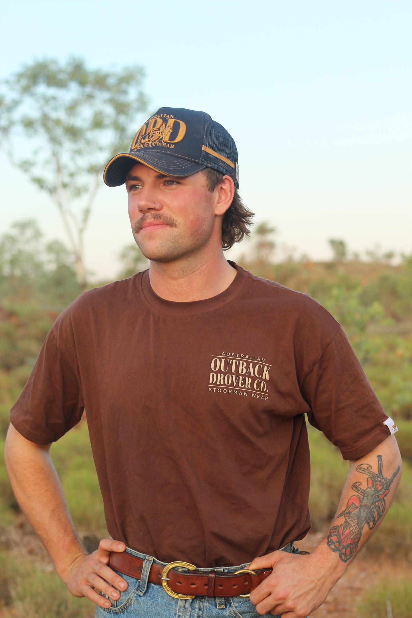 Heritage Drover Tee - Bulldust