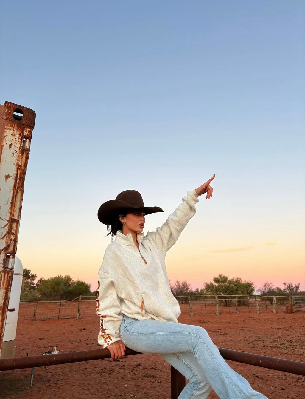 Tanami Sky Qtr Zip Jumper